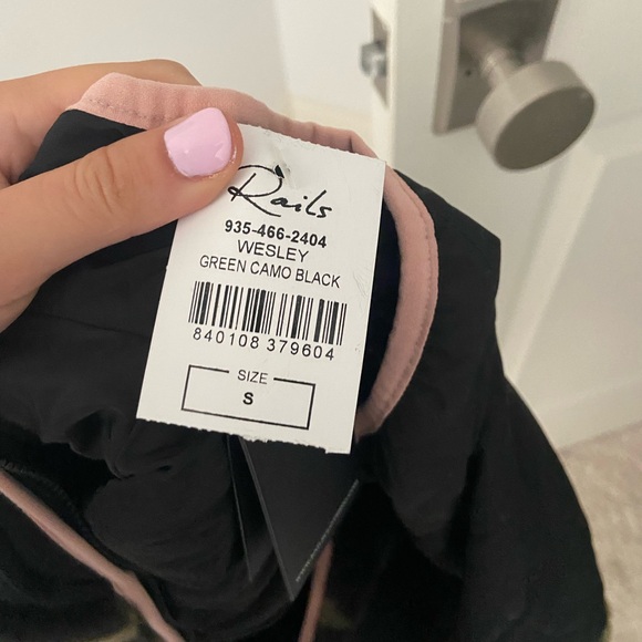 Camo Rails Jacket - Picture 2 of 2